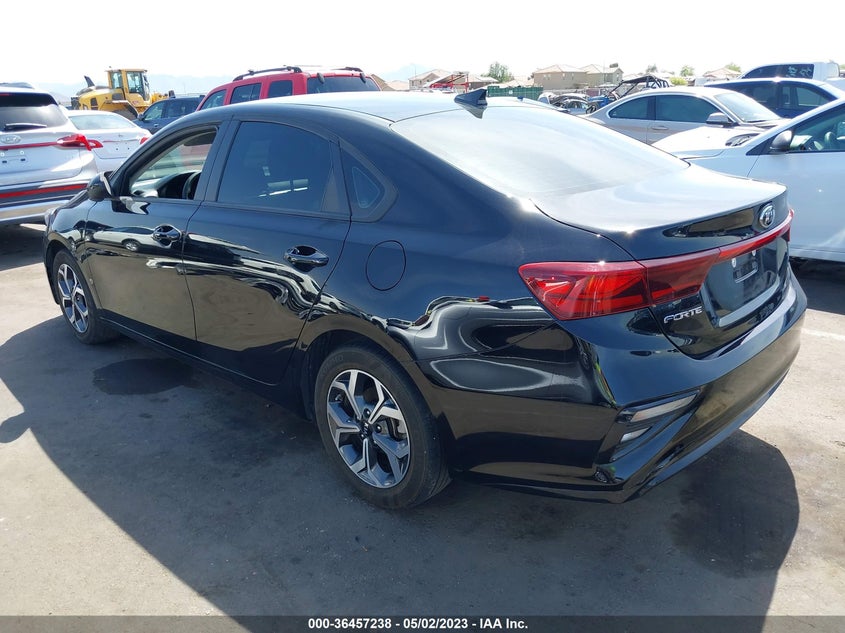 VIN 3KPF24AD7LE196074 2020 KIA FORTE LXS