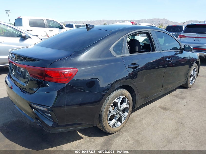 VIN 3KPF24AD7LE196074 2020 KIA FORTE LXS