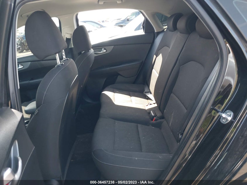 VIN 3KPF24AD7LE196074 2020 KIA FORTE LXS
