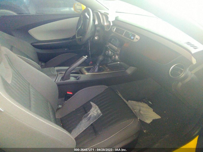 2013 CHEVROLET CAMARO LS - 2G1FE1E37D9212080