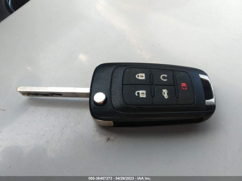 2017 GMC TERRAIN SLT - 2GKFLUE37H6177888