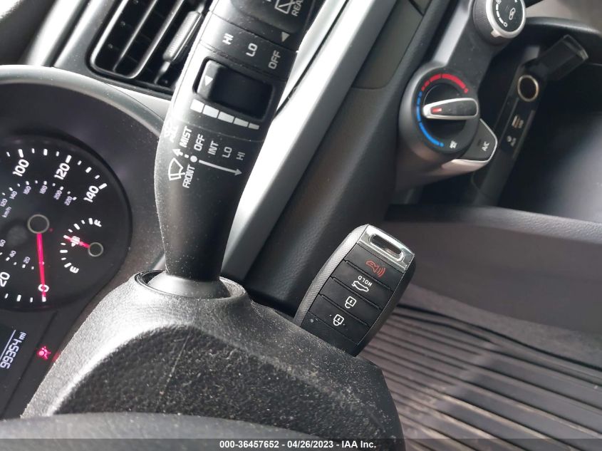 2020 KIA RIO 5-DOOR S 3KPA25AD5LE270608