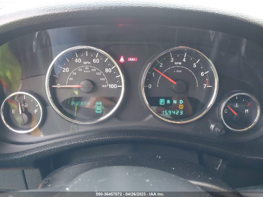 2014 JEEP WRANGLER UNLIMITED SAHARA - 1C4BJWEG7EL204315