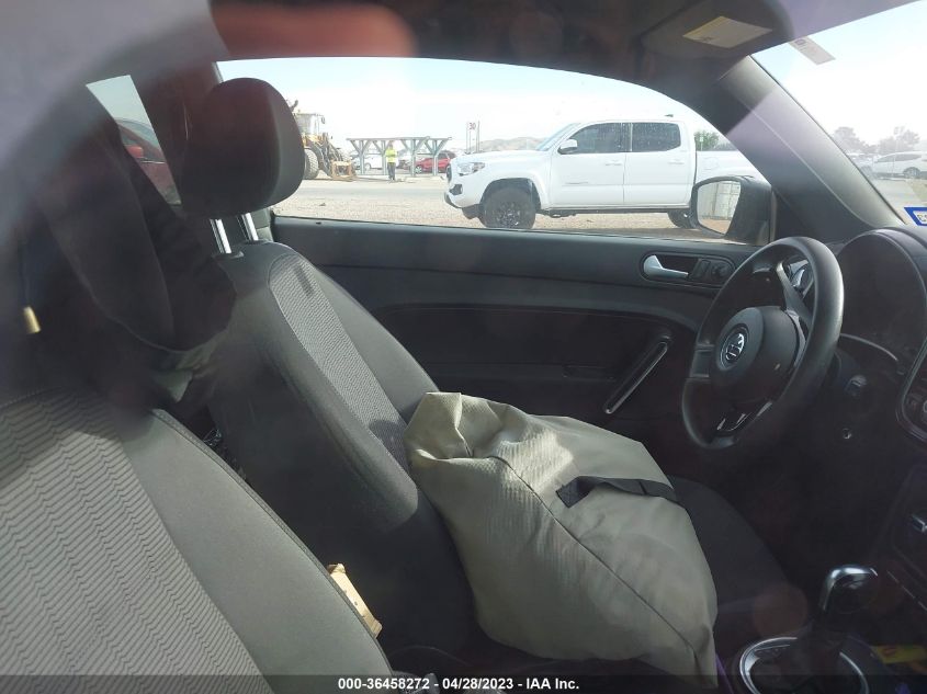 2013 VOLKSWAGEN BEETLE COUPE 2.5L ENTRY - 3VWFP7AT9DM630865