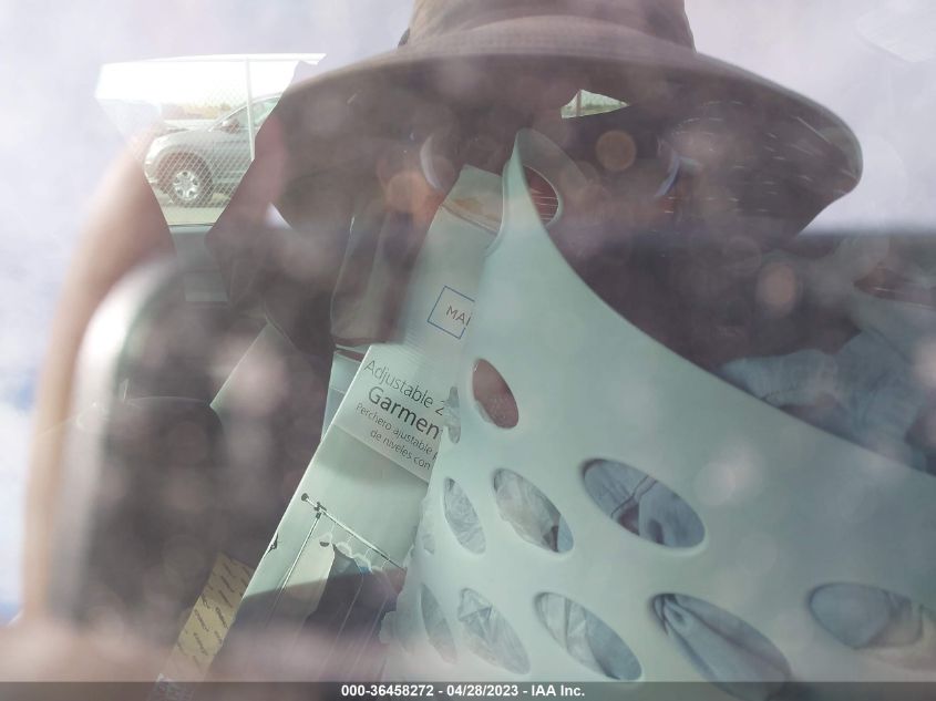 2013 VOLKSWAGEN BEETLE COUPE 2.5L ENTRY - 3VWFP7AT9DM630865