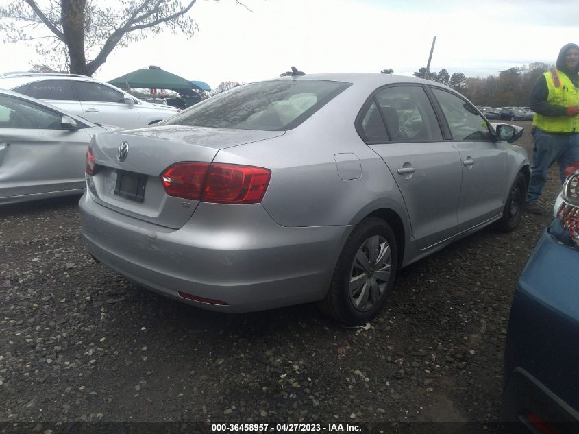 2014 VOLKSWAGEN JETTA SEDAN SE - 3VWD17AJ6EM270883