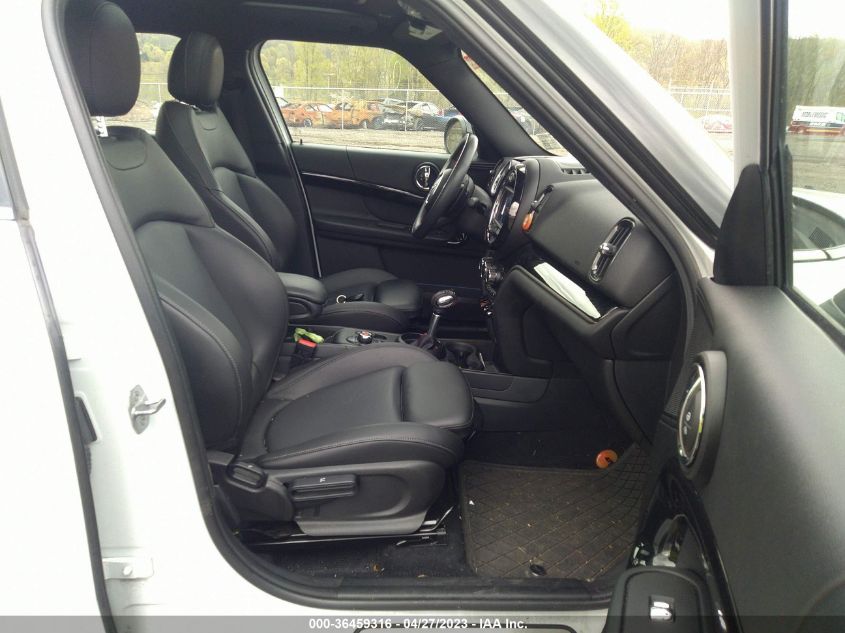 2019 MINI COUNTRYMAN COOPER S - WMZYT5C5XK3J87778