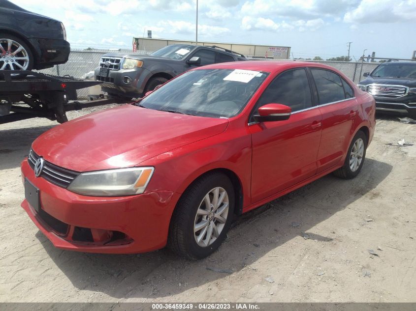 2014 VOLKSWAGEN JETTA SEDAN SE W/CONNECTIVITY - 3VWD17AJ6EM356193