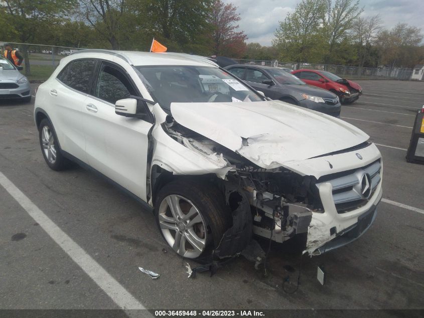 2015 MERCEDES-BENZ GLA-CLASS GLA 250 - WDCTG4GB6FJ082580