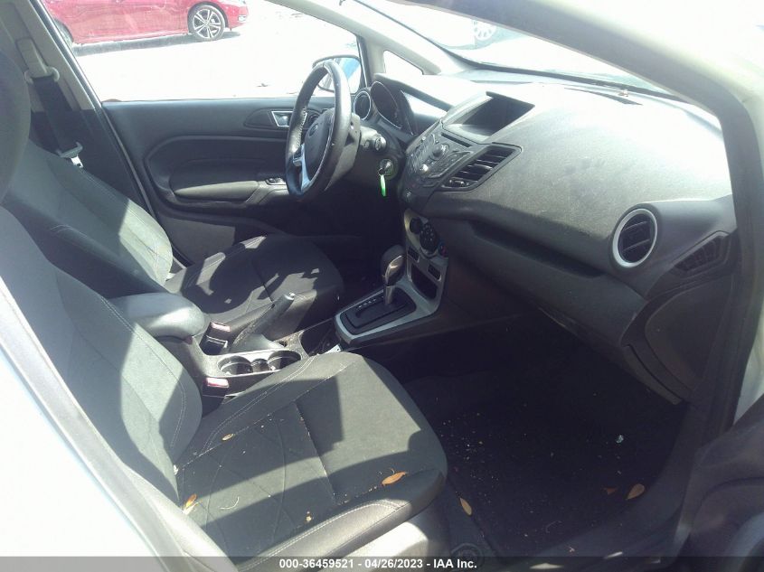 2015 FORD FIESTA SE - 3FADP4BJ3FM167622