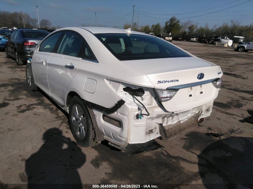 2014 HYUNDAI SONATA HYBRID - KMHEC4A48EA117571