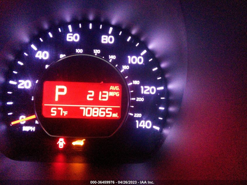 2016 KIA SOUL BASE - KNDJN2A21G7394255