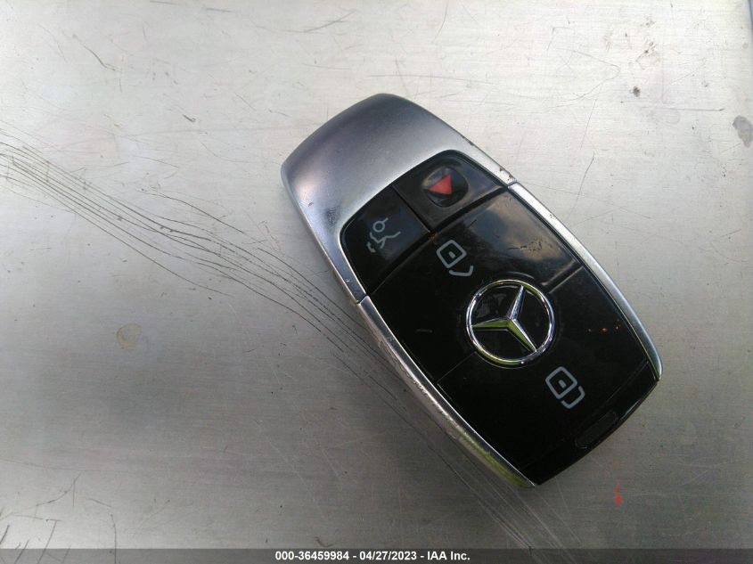 2017 MERCEDES-BENZ E-CLASS E 300 - WDDZF4JB5HA035724