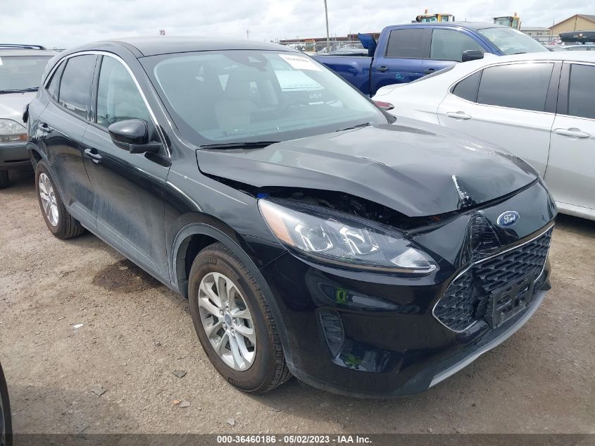 2021 FORD ESCAPE SE - 1FMCU0G68MUA94490