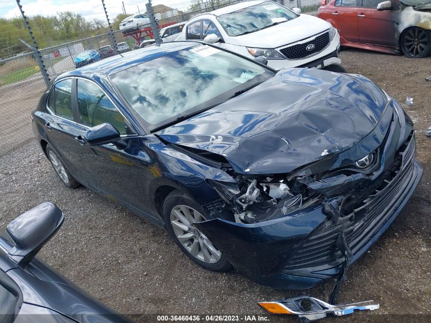2018 TOYOTA CAMRY LE/SE/XLE/L - 4T1B11HK1JU564683
