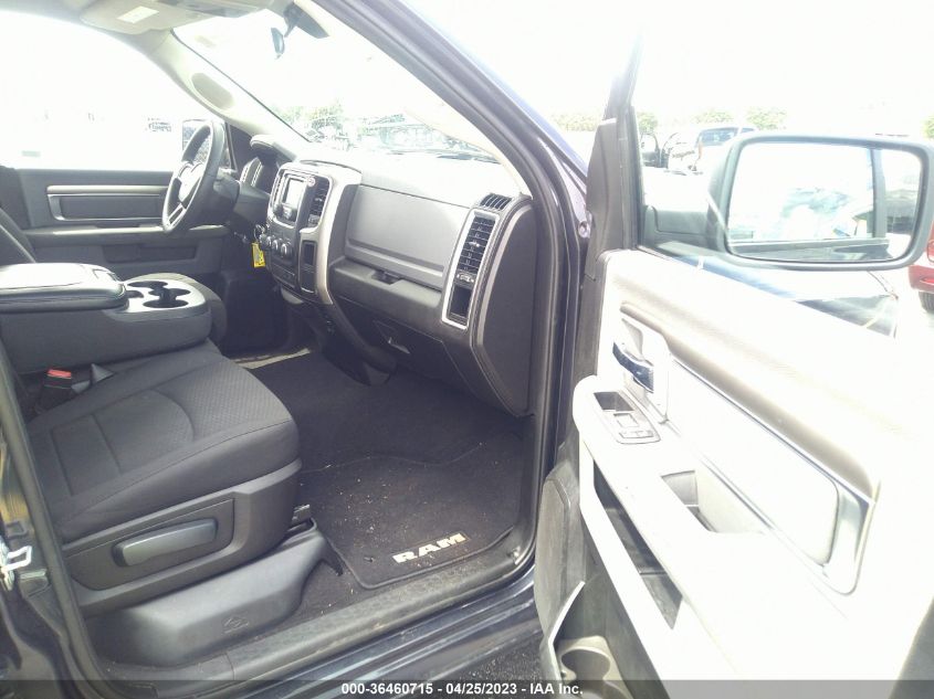 2019 RAM 1500 CLASSIC WARLOCK - 1C6RR7GG5KS686592