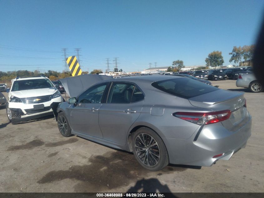2018 TOYOTA CAMRY SE - 4T1B11HK8JU112455