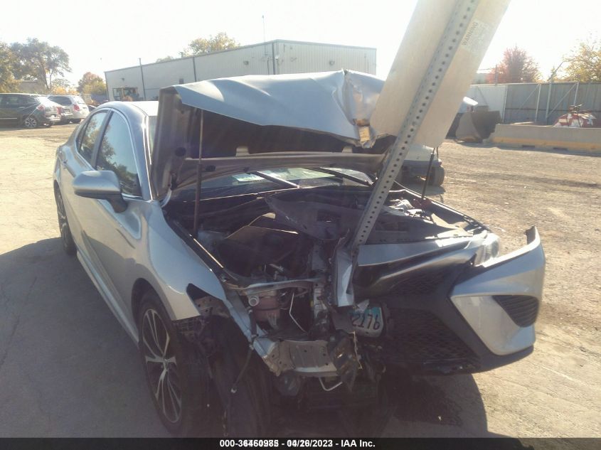 2018 TOYOTA CAMRY SE - 4T1B11HK8JU112455