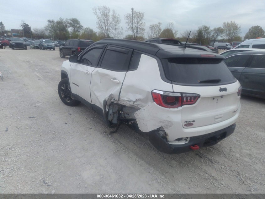 VIN 3C4NJDDB1JT337075 2018 JEEP COMPASS TRAILHAWK
