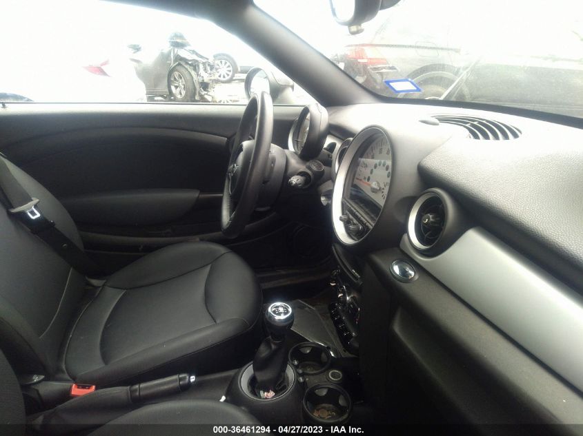 2013 MINI COOPER COUPE WMWSX1C51DT623162