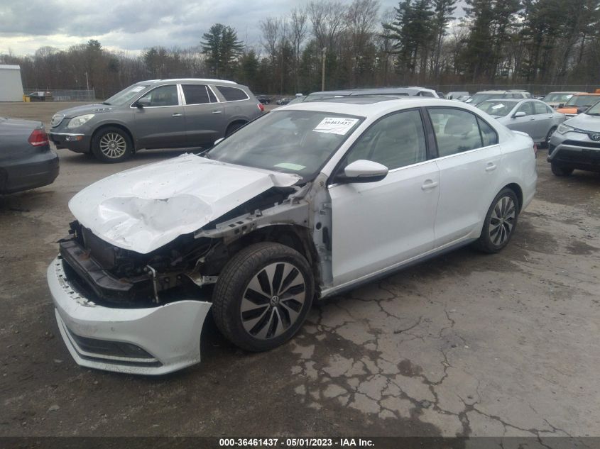 2015 VOLKSWAGEN JETTA SEDAN HYBRID SEL PREMIUM - 3VW637AJ8FM319005