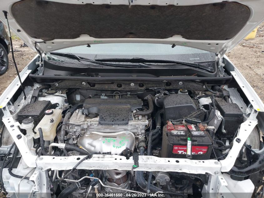 2018 TOYOTA RAV4 SE - JTMNFREV4JJ155613