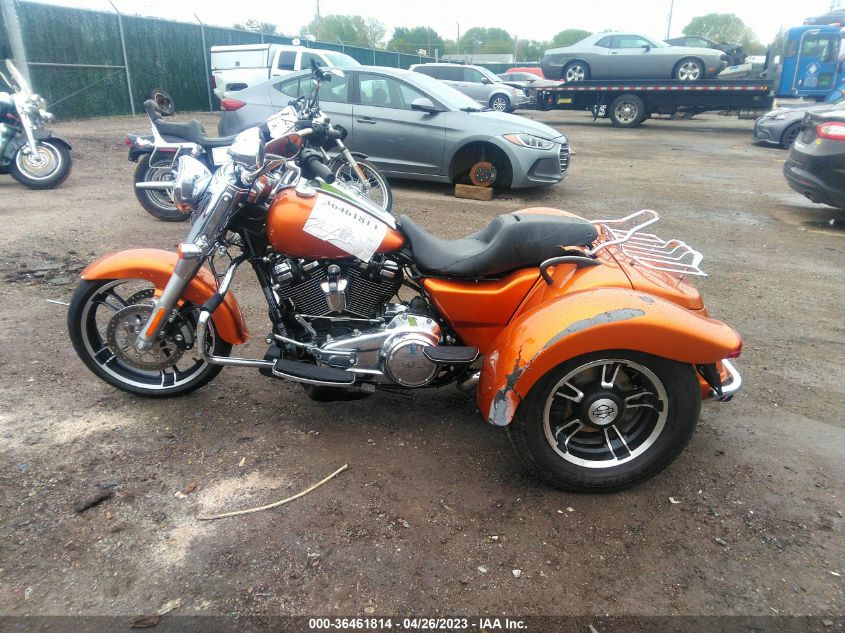 2019 HARLEY-DAVIDSON FLRT 1HD1MCP19KB858999