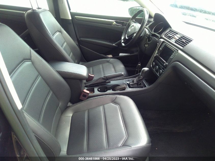 2018 VOLKSWAGEN PASSAT 2.0T S/R-LINE - 1VWAA7A36JC025467