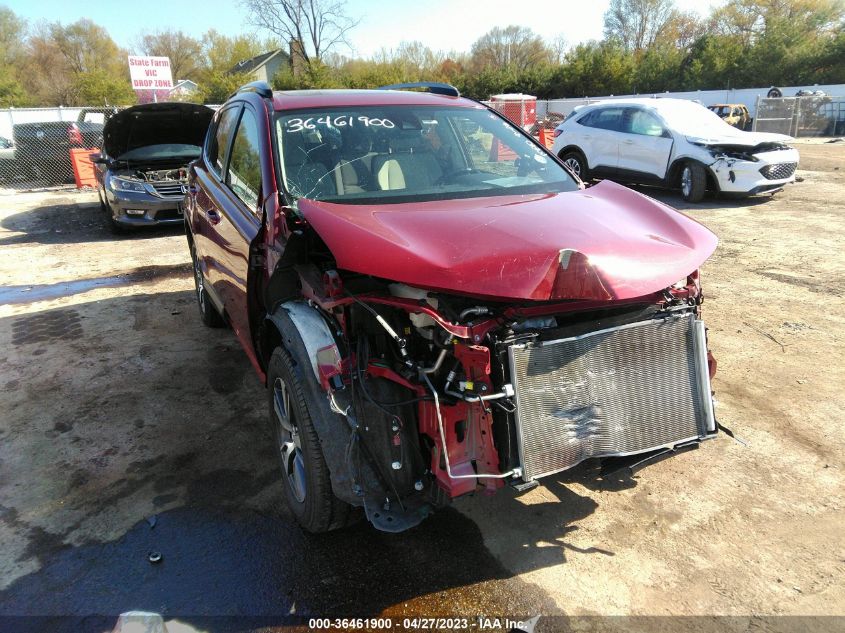 2018 TOYOTA RAV4 XLE - JTMRFREV6JD249136