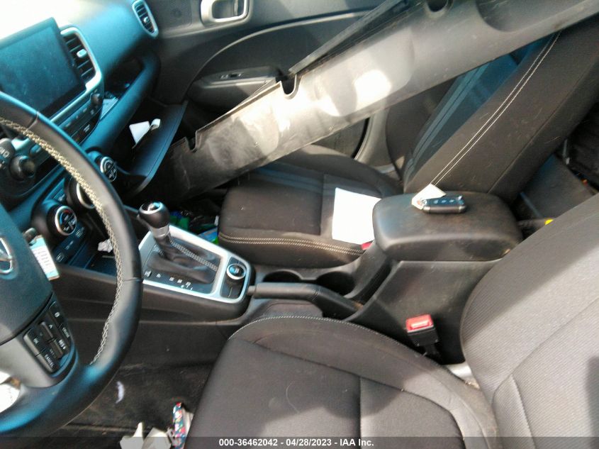 2022 HYUNDAI VENUE SEL - KMHRC8A36NU137719