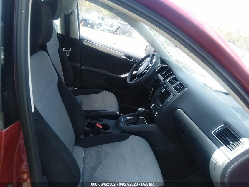 VIN 3VW2B7AJ4HM355374 2017 VOLKSWAGEN JETTA 1.4T S