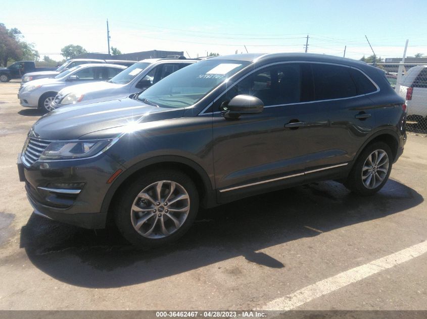 2017 LINCOLN MKC SELECT - 5LMCJ2C91HUL56017