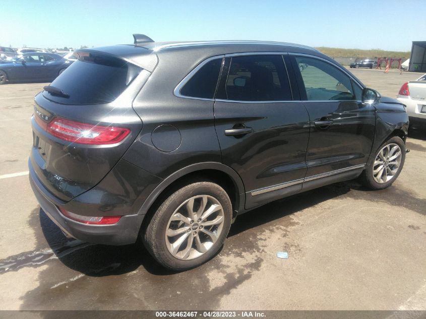 2017 LINCOLN MKC SELECT - 5LMCJ2C91HUL56017