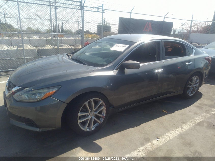 VIN 1N4AL3APXJC291170 2018 NISSAN ALTIMA 2.5 SR