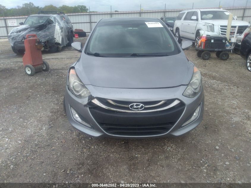 2013 HYUNDAI ELANTRA GT - KMHD35LE4DU024650