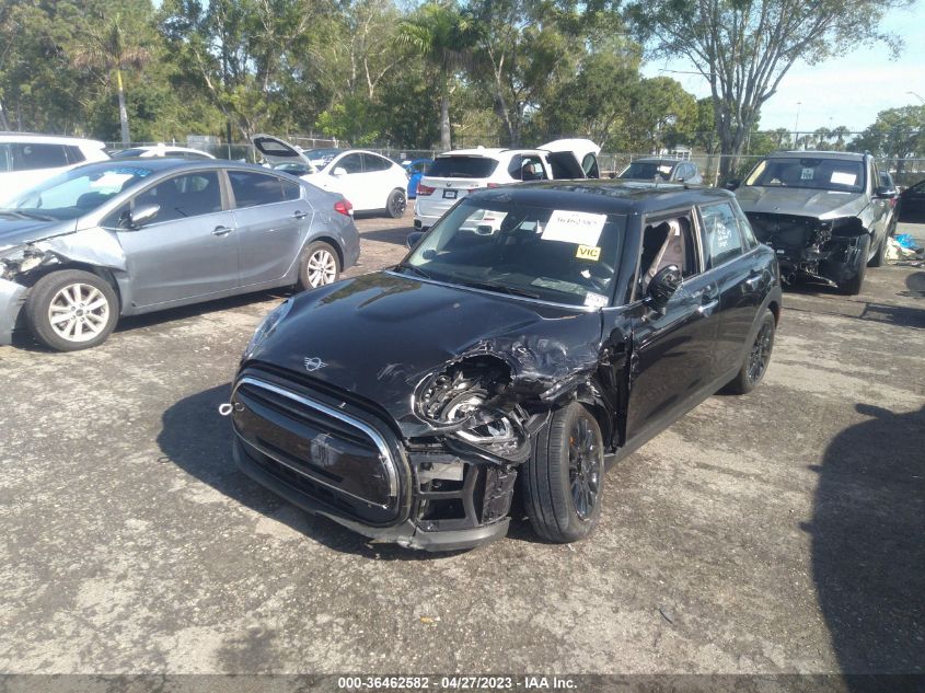 2022 MINI HARDTOP 4 DOOR COOPER WMW33DK02N2P57824
