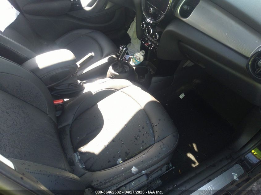 2022 MINI HARDTOP 4 DOOR COOPER WMW33DK02N2P57824