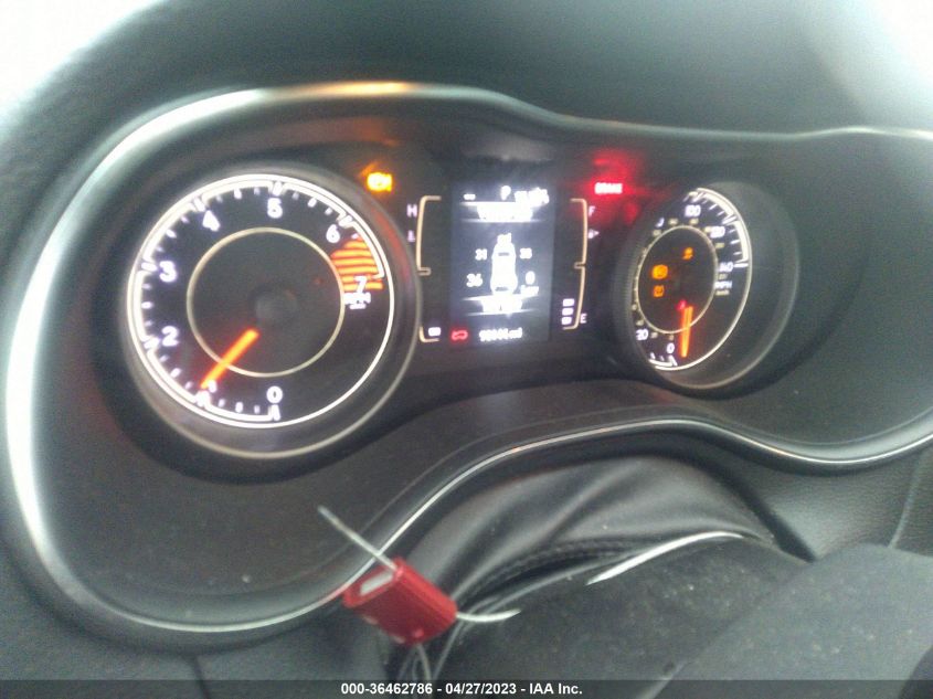 2019 JEEP CHEROKEE LATITUDE PLUS - 1C4PJLLB6KD110623