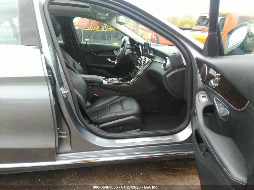 2017 MERCEDES-BENZ C-CLASS C 300 - 55SWF4KB6HU217837