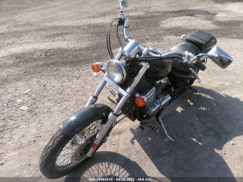 2002 HONDA VT600 CD - JH2PC21322K320039