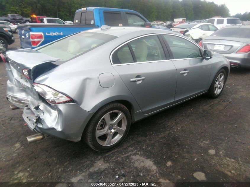 2013 VOLVO S60 T5 - YV1612FS7D2193781