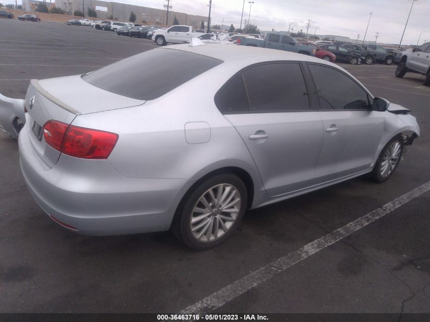 2013 VOLKSWAGEN JETTA SEDAN S - 3VW2K7AJ0DM211203