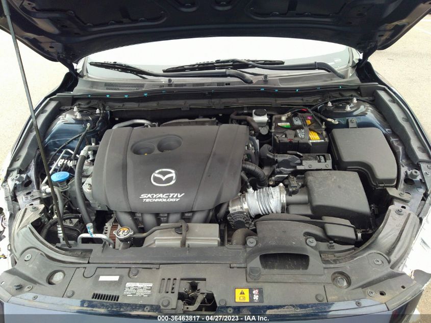 2018 MAZDA MAZDA3 4-DOOR TOURING 3MZBN1V30JM205428