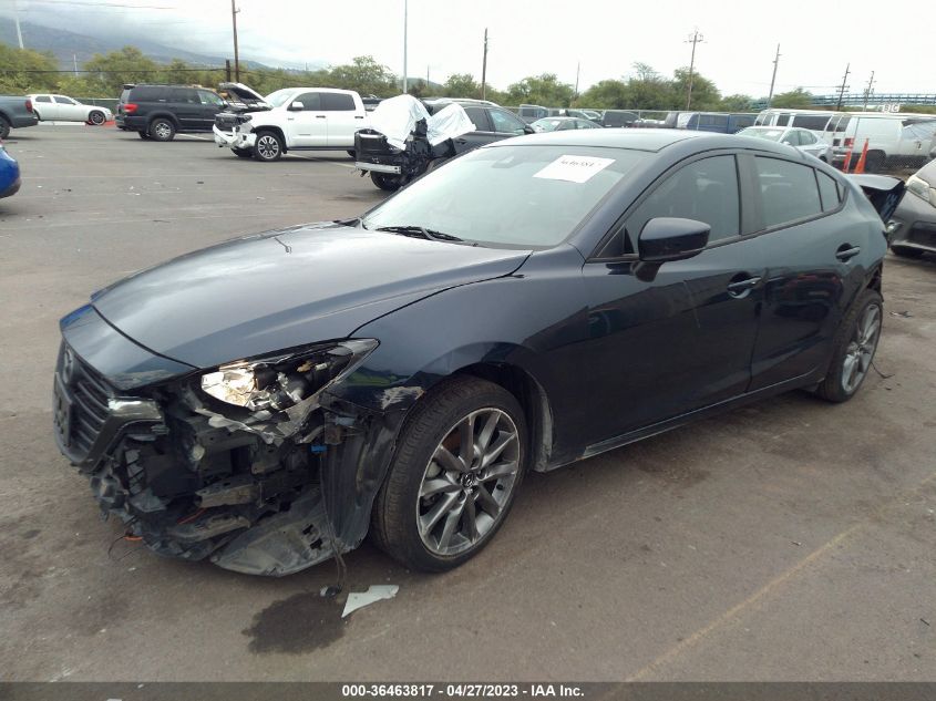 2018 MAZDA MAZDA3 4-DOOR TOURING 3MZBN1V30JM205428