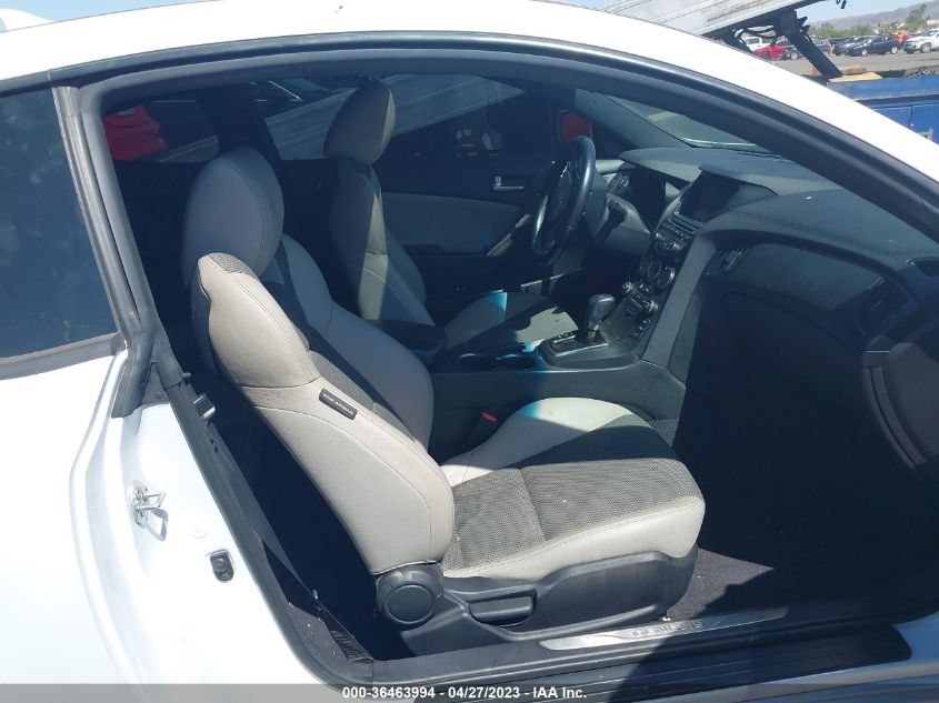 2013 HYUNDAI GENESIS  2.0T PREMIUM - KMHHT6KD8DU112889