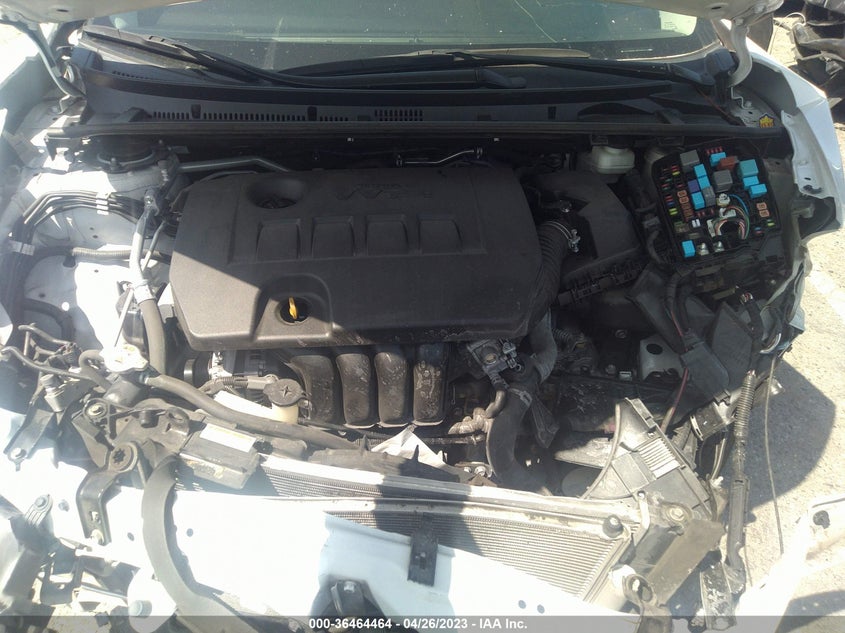 VIN 5YFBURHEXKP905615 2019 TOYOTA COROLLA L/LE/SE/XLE/XSE