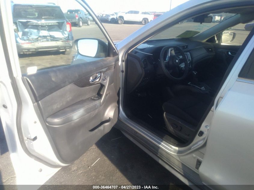 2020 NISSAN ROGUE SV - KNMAT2MT7LP529176