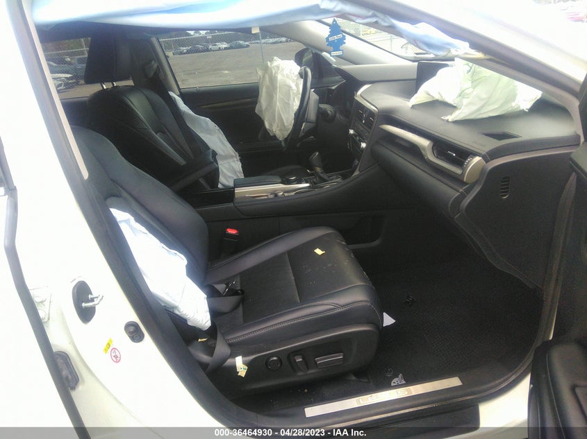 VIN 2T2ZZMCA2KC151046 2019 LEXUS RX RX 350