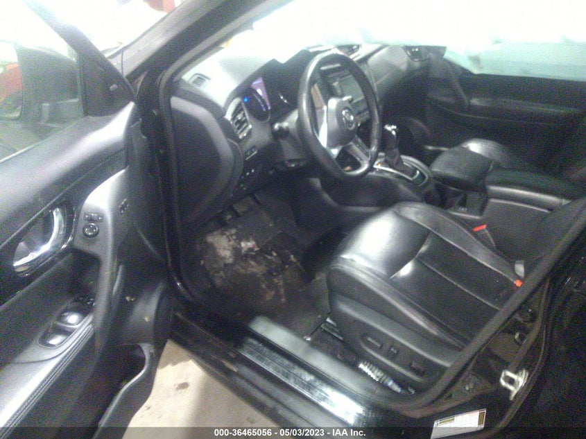 VIN 5N1AT2MV2JC786618 2018 NISSAN ROGUE SL