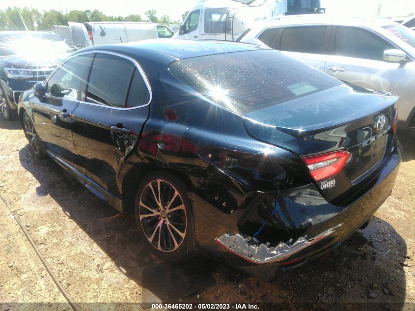 2018 TOYOTA CAMRY SE - 4T1B11HKXJU555657